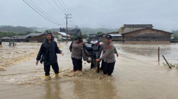 Terendam Banjir, Polres Gayo Lues Bersama TNI, BPBD dan Stakeholder Terkait Lakukan Koordinasi